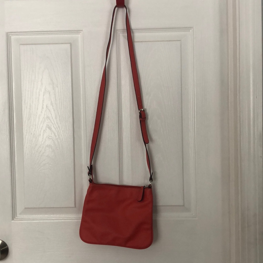 Purse - Picture 2 of 2